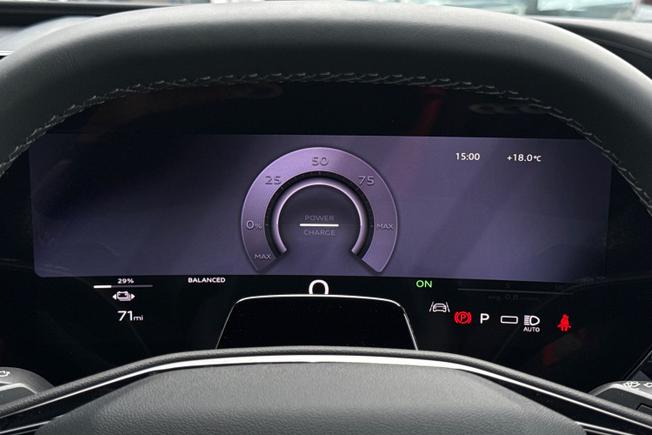 AUDI  Q6 Photo 15