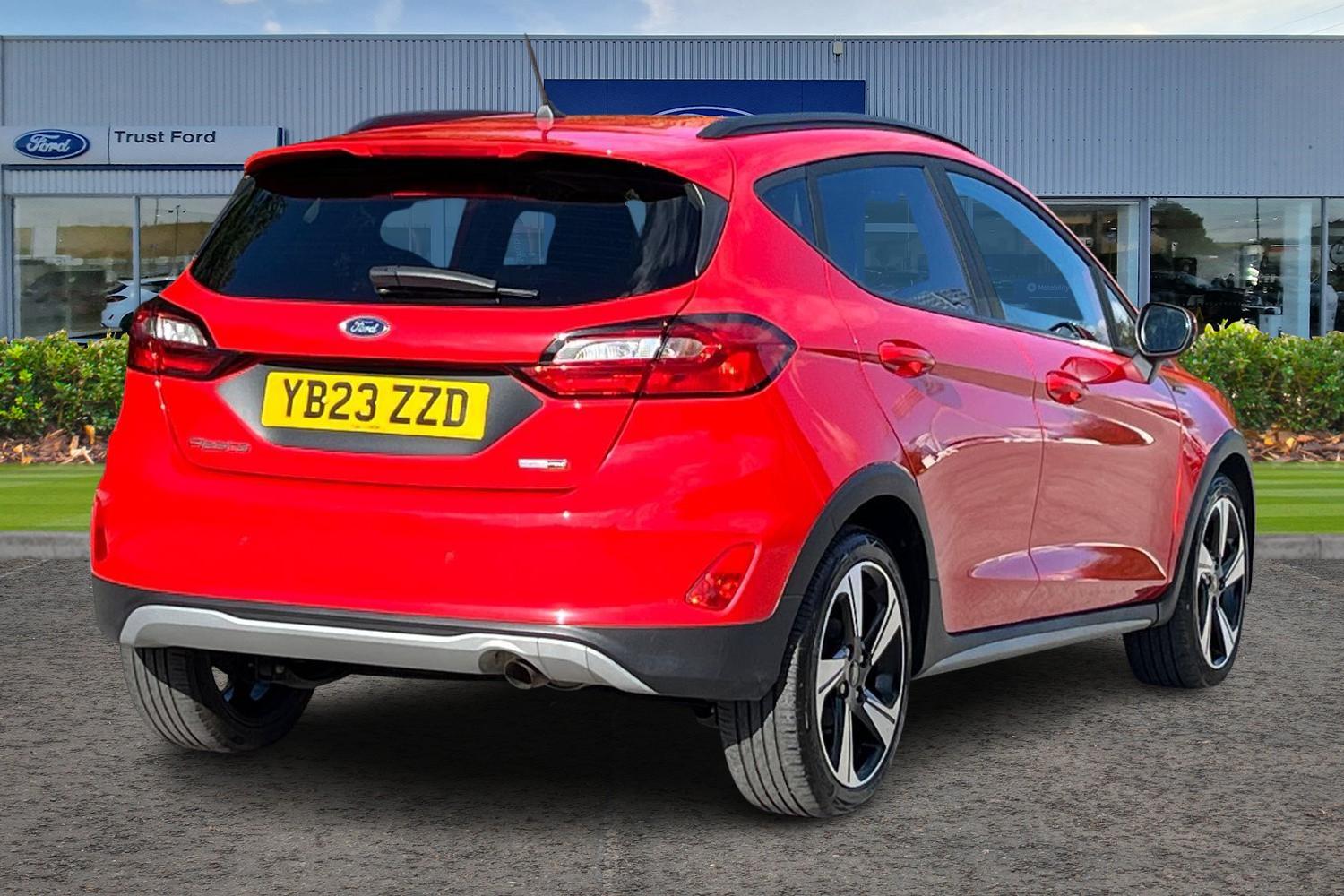 Ford Fiesta Photo 3