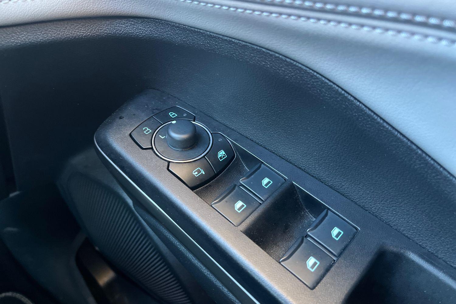 Ford Puma Gen-E Photo 15