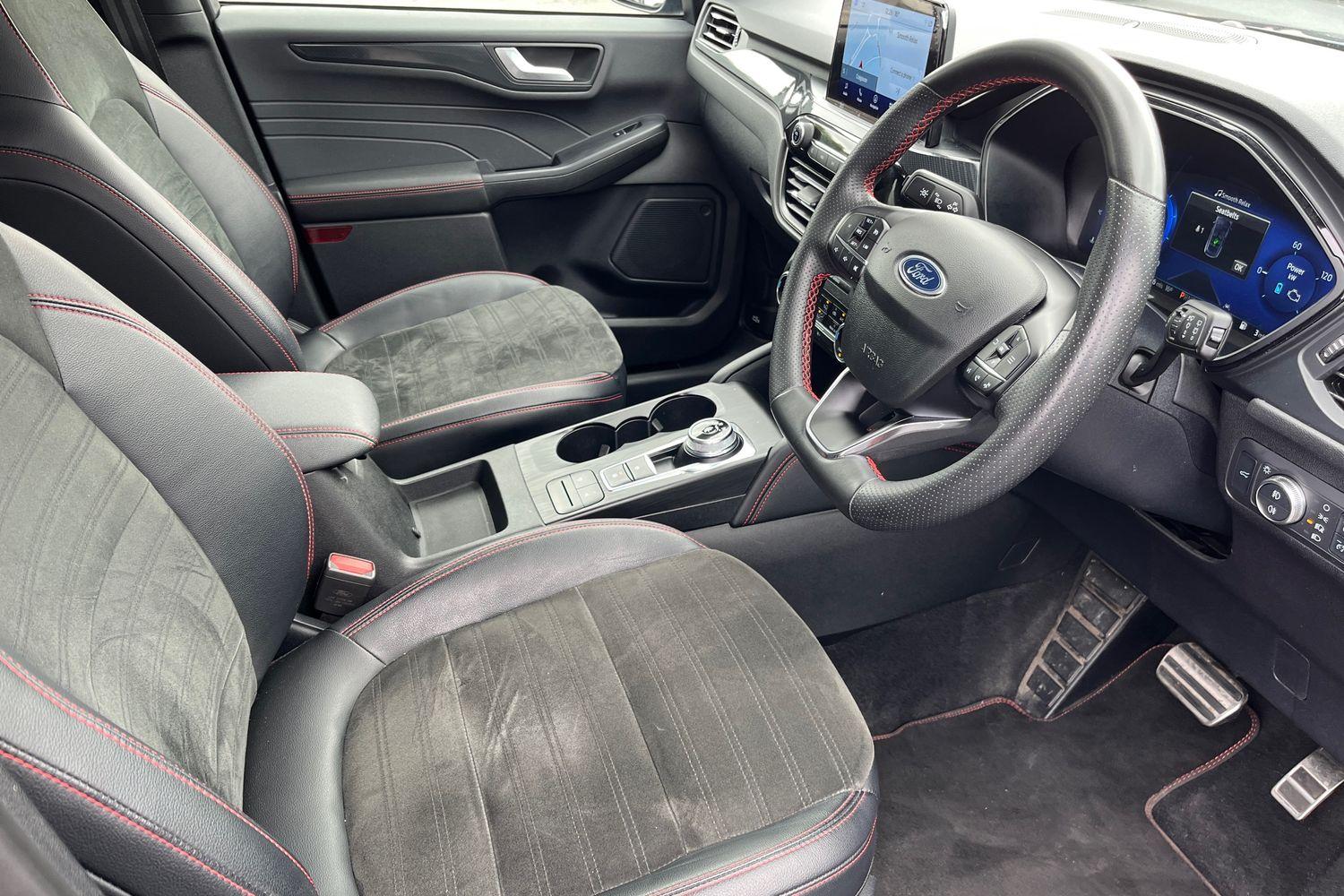 Ford KUGA Photo 16