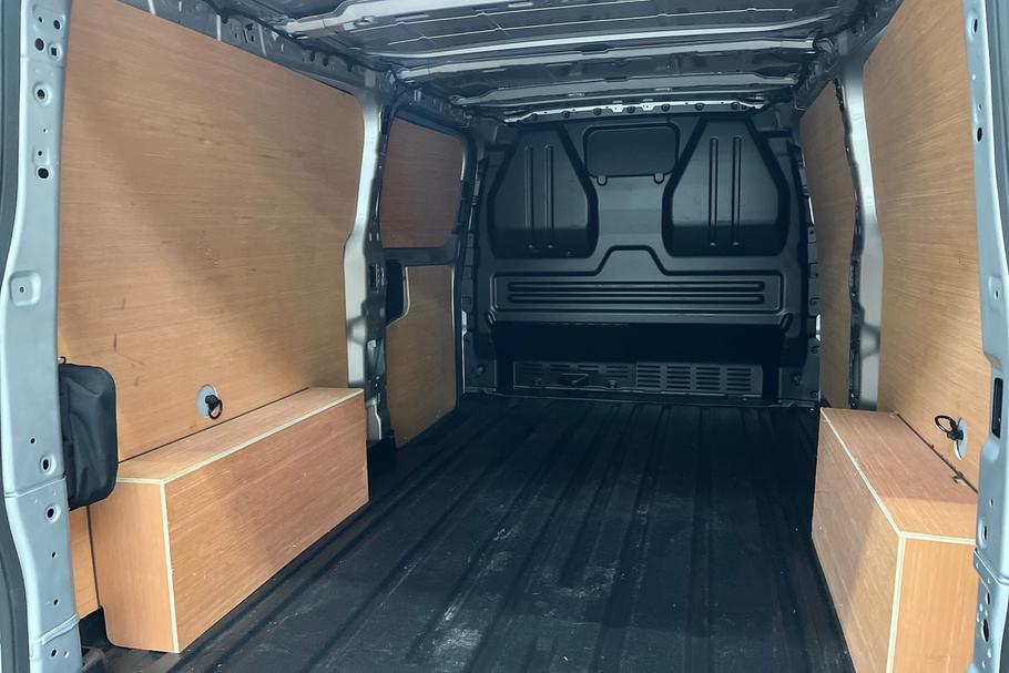 Used Ford TRANSIT CUSTOM WO25UKU 4