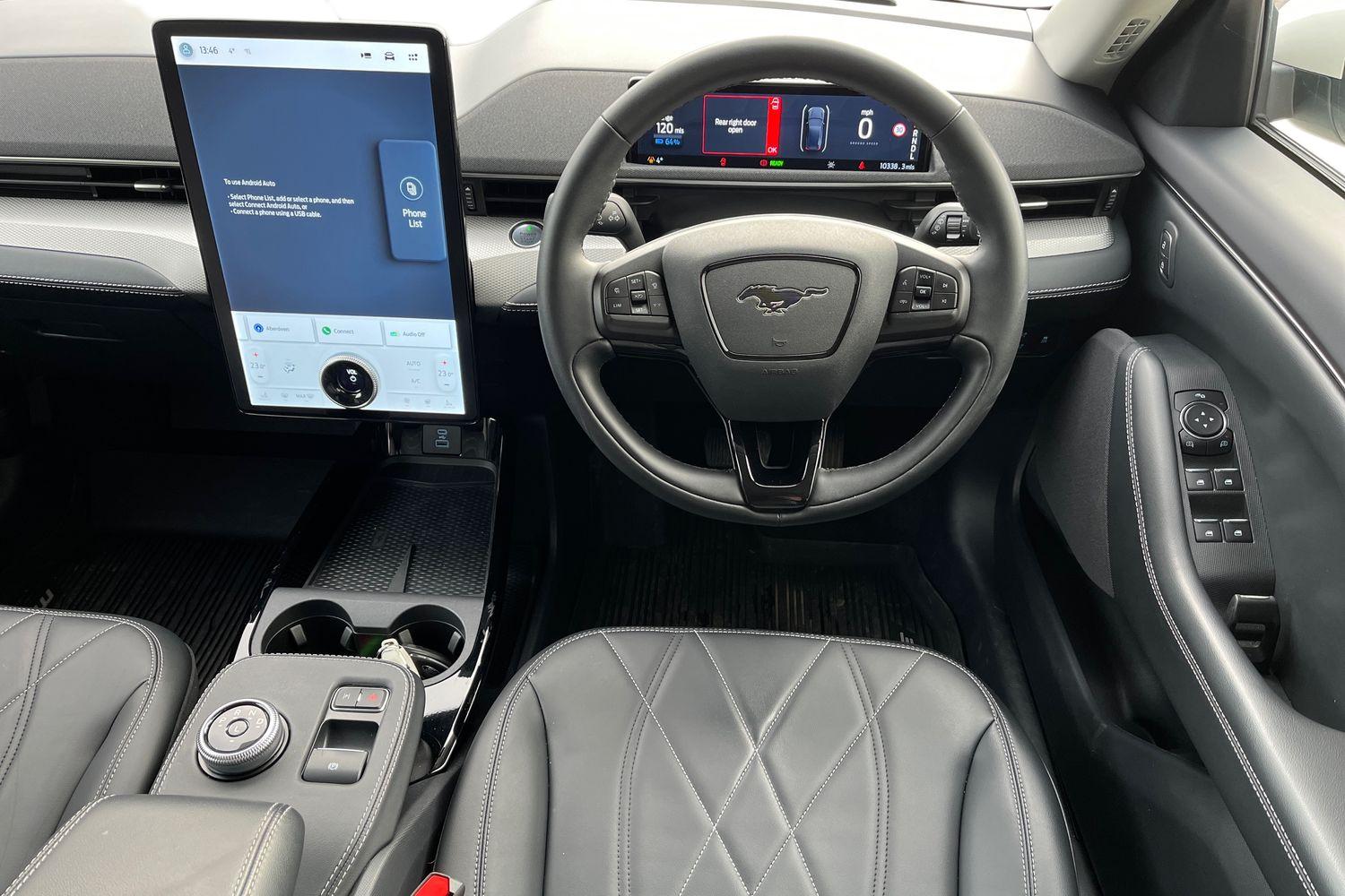 Ford MUSTANG MACH-E Photo 10