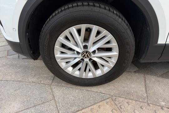 Volkswagen T-roc Photo autoimg-b6fa58a0071bc92b6db7a9f72a10866d387ddb1a.jpg