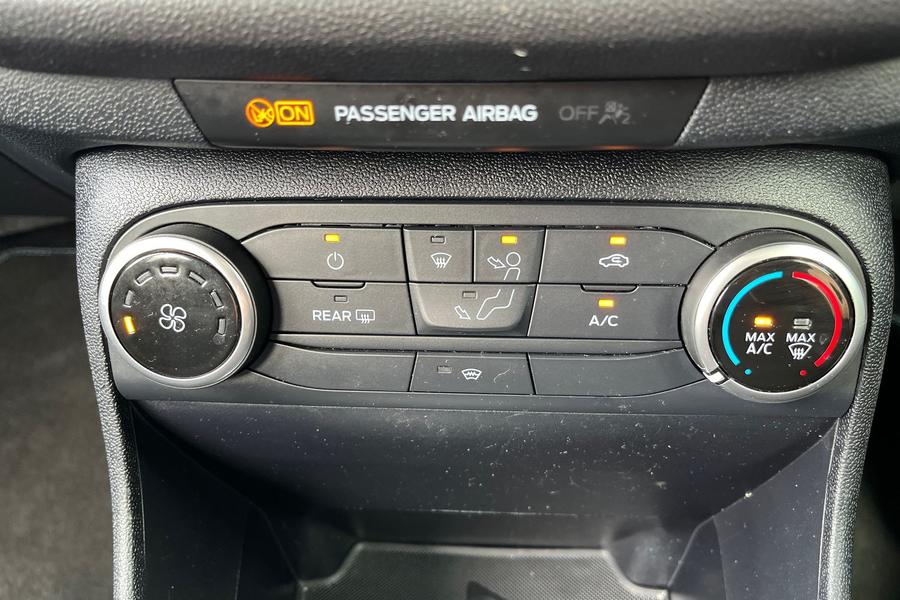 Ford FIESTA Photo autoimg-b6fa6b9098f627d7130f80e7167d7c9e35672ef1.jpg
