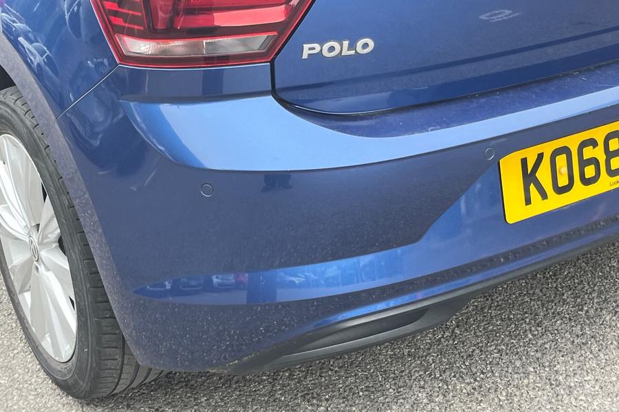 Volkswagen POLO Photo autoimg-b6fcbd17971c966535db0b3dcaa0d727490d438f.jpg