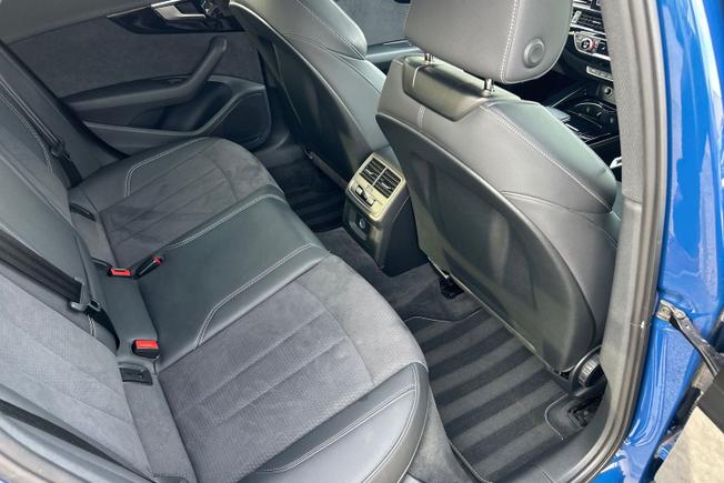 AUDI A4 Photo 55
