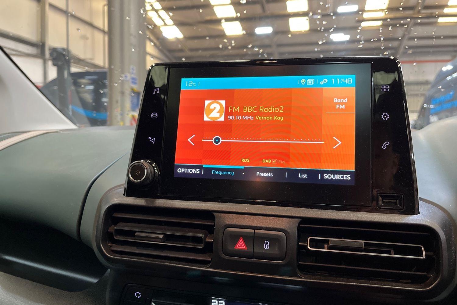 Citroen BERLINGO Photo 32