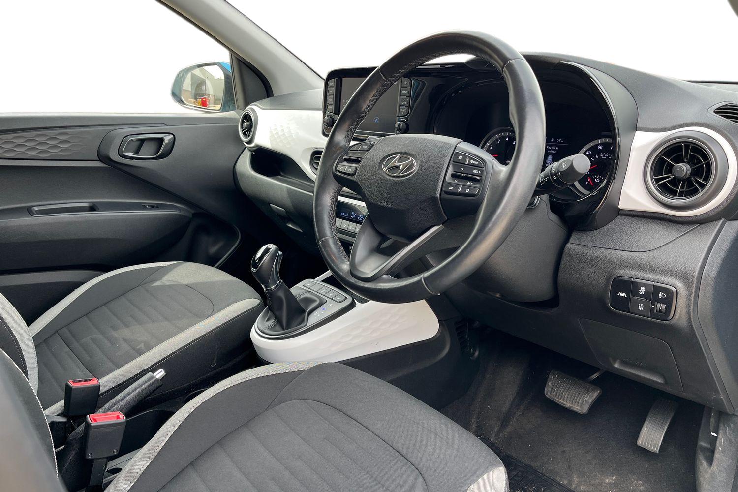 Hyundai i10 Photo 8
