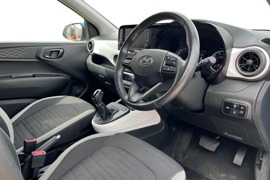 Hyundai i10 Photo autoimg-b7035341c194e139511294c4153e511a948f2929.jpg