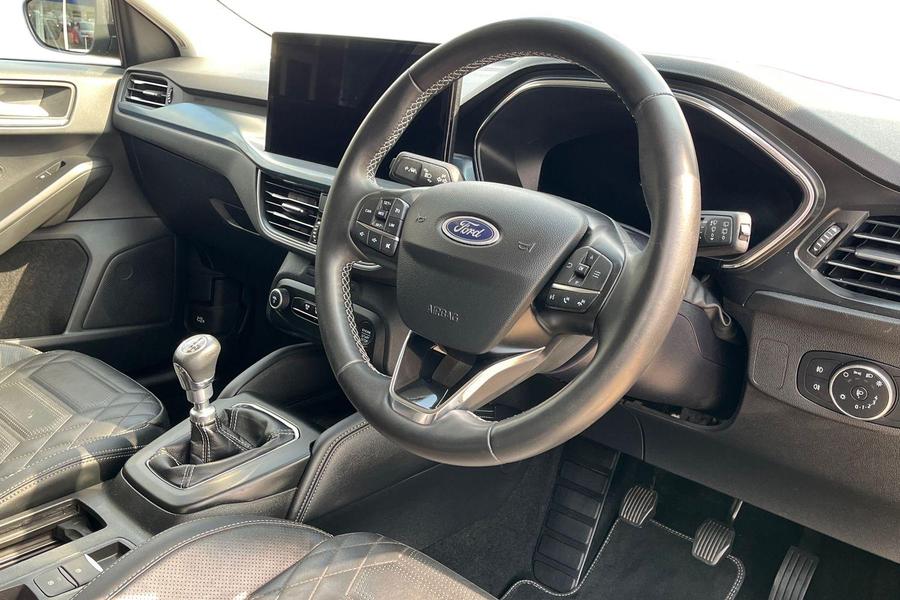 Ford Focus Photo autoimg-b70437fe583533207c6dc8634cae014a6a9ff7a1.jpg