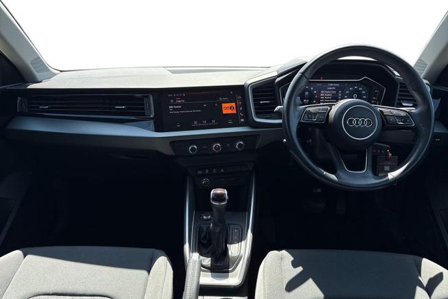 AUDI A1 Photo 10
