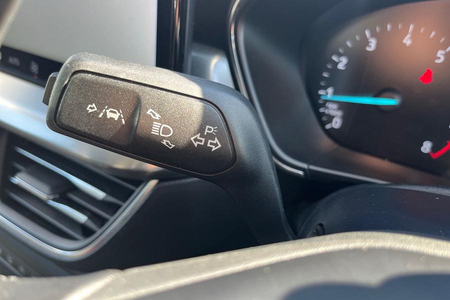 Ford Focus Photo autoimg-b70b322a6f2c46cd97e7c318b1a89a853aee10be.jpg