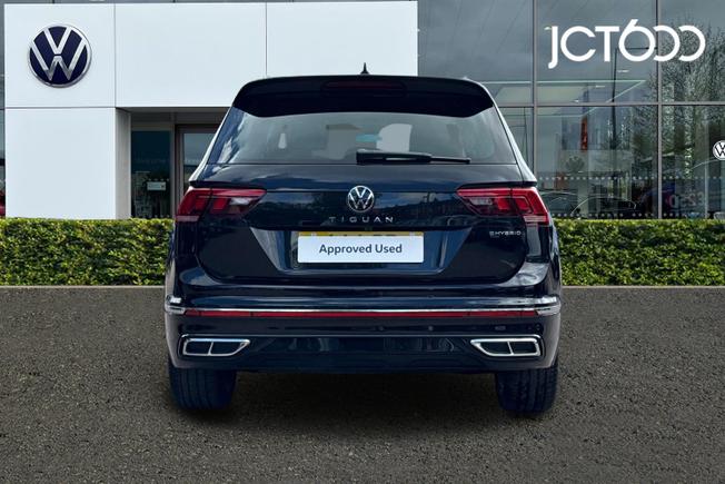 VOLKSWAGEN Tiguan Photo 7