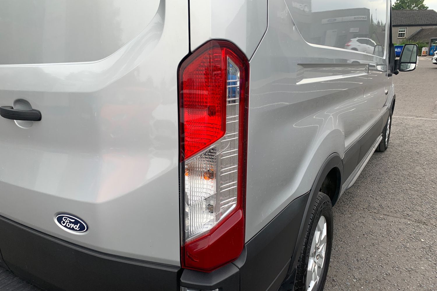 2025 Ford Transit 2.0 350 EcoBlue Limited FWD L3 H2 (165 ps) in Silver with 23K - vehicle photo 10 for sale on PureCar