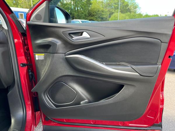Vauxhall Grandland Photo autoimg-b7174fe0399b52a037f83cb588dcac3f2e8417df.jpg