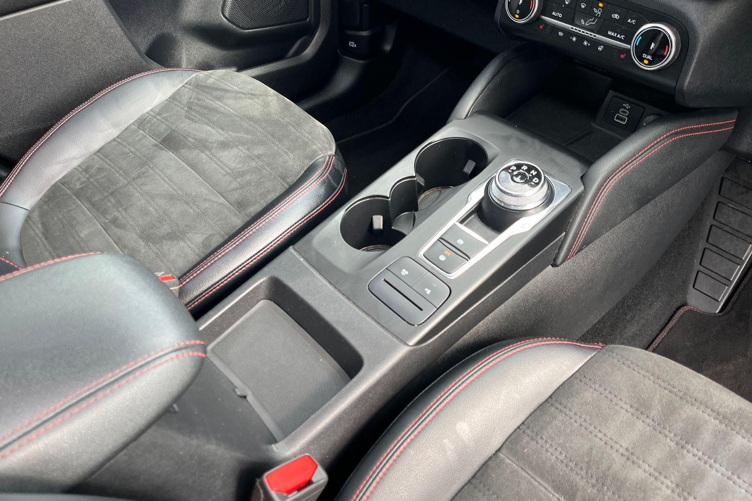 Ford Kuga Photo 34