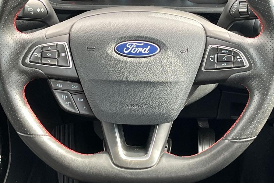 Ford EcoSport Photo autoimg-b719e25925502535e20709e8766ebbfe4b439540.jpg
