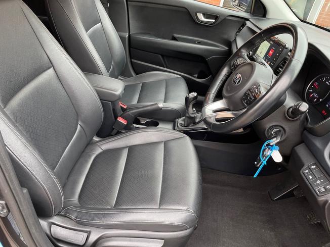 KIA Rio Photo 28