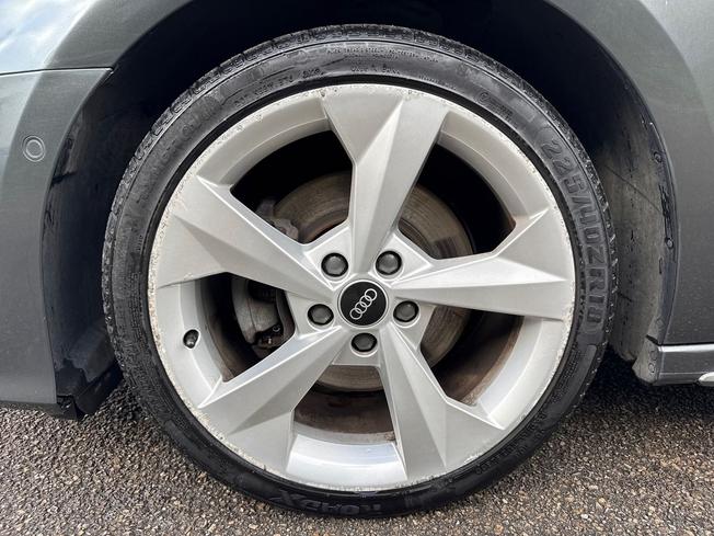 AUDI A3 Photo 35