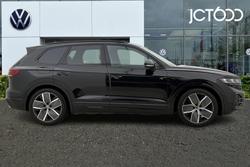 VOLKSWAGEN Touareg Photo 4