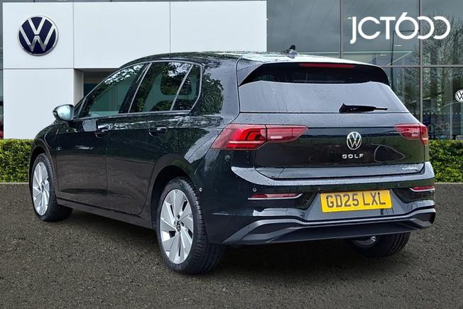 Volkswagen Golf Photo 3