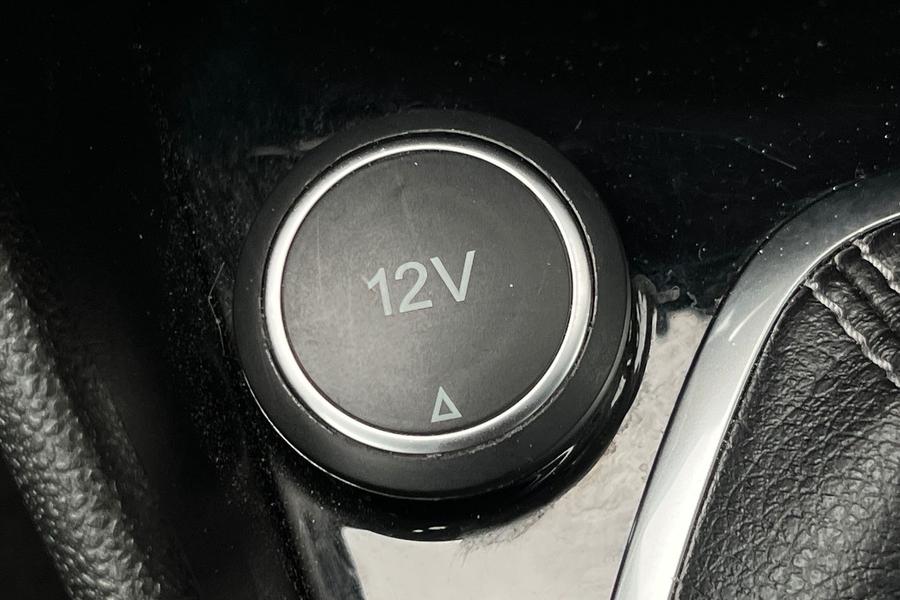 Ford Fiesta Photo autoimg-b71dea76307d15a6f110a78f0b166ce1d3e223eb.jpg