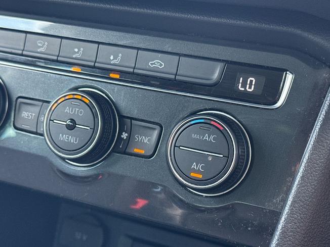 VOLKSWAGEN Tiguan Photo 46