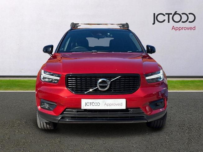 VOLVO Xc40 Photo 8