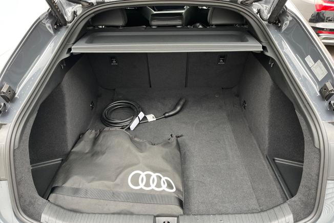 AUDI A6 E-Tron Sportback Photo 12