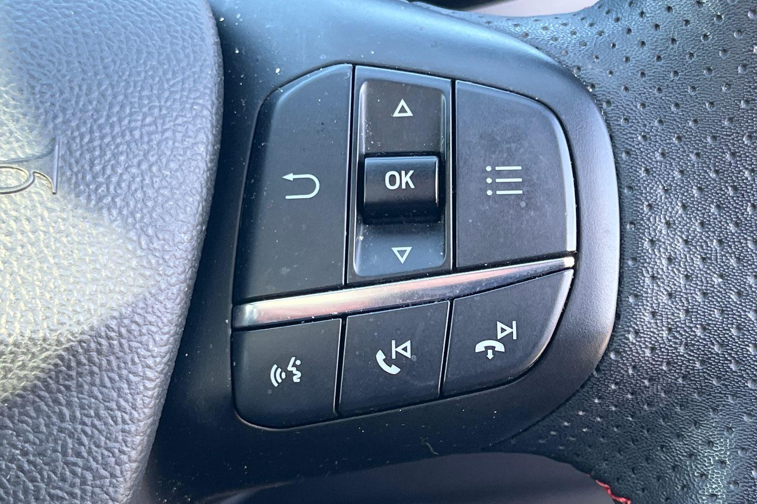 Ford KUGA Photo 42