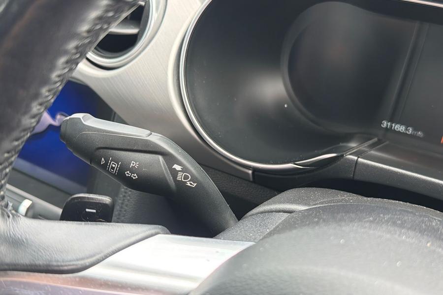 Ford MUSTANG Photo autoimg-b72630e6c104e342e28f019e43d241126049310d.jpg
