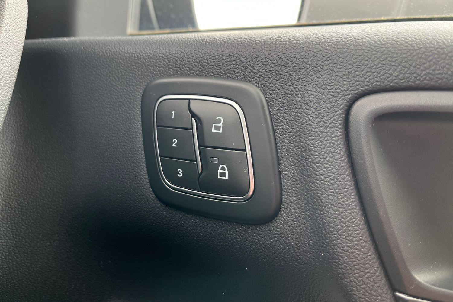 Ford Kuga Photo 33