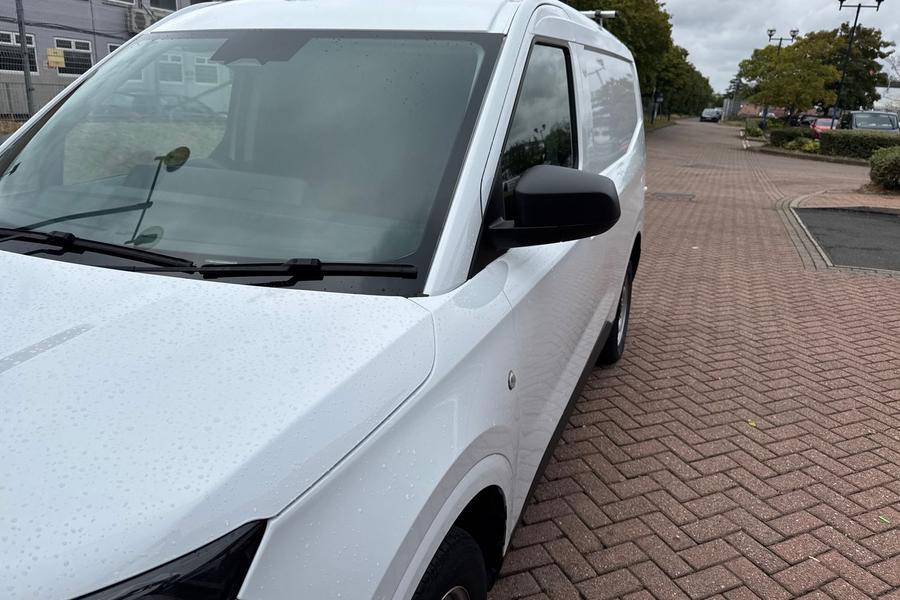 Ford TRANSIT COURIER Photo autoimg-b73a1b7f69105b70eb34c3437ab8473931ecb885.jpg