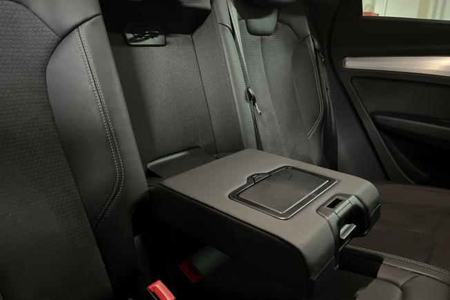 AUDI Q5 Photo 29