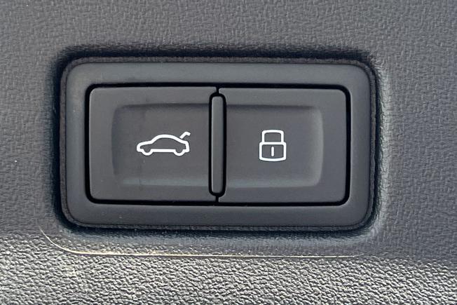 AUDI Q4 E-Tron Photo 39