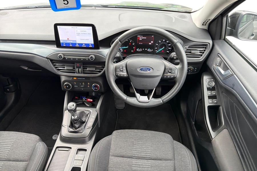 Ford Focus Photo autoimg-b73ae0e9b8231065bc14d80602a3f39e62fc3c93.jpg