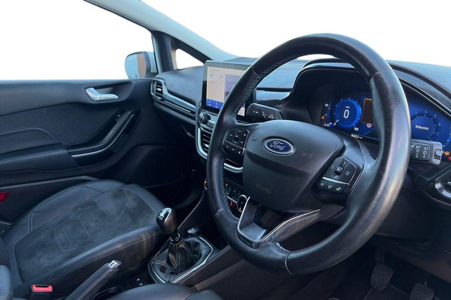 Ford FIESTA Photo autoimg-b73c230d1034ac11a2984dc6a87822314285dade.jpg