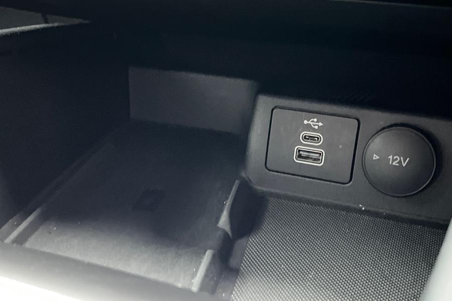 Ford KUGA Photo autoimg-b73d4986273f5da894867606721e7eeb770ff7ea.jpg