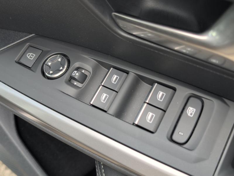 Used Peugeot 3008 KK25JNO 24