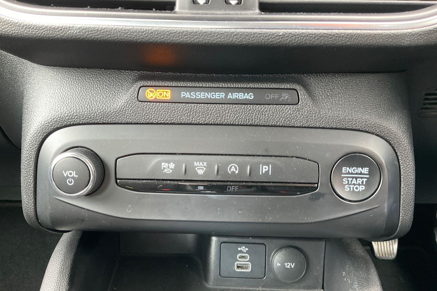 Ford Focus Photo 29