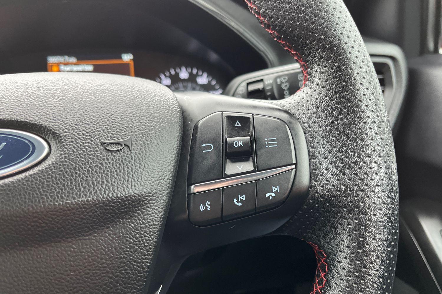 Ford FOCUS Photo 25