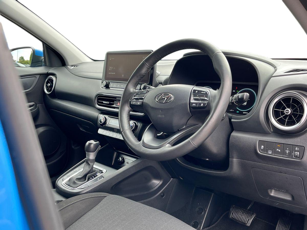 Hyundai KONA Photo 19