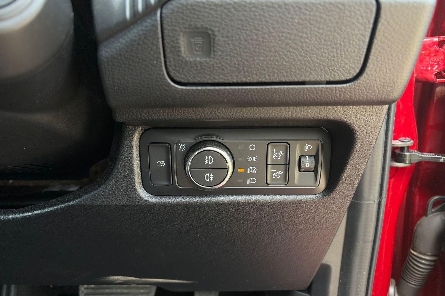 Ford RANGER Photo 27