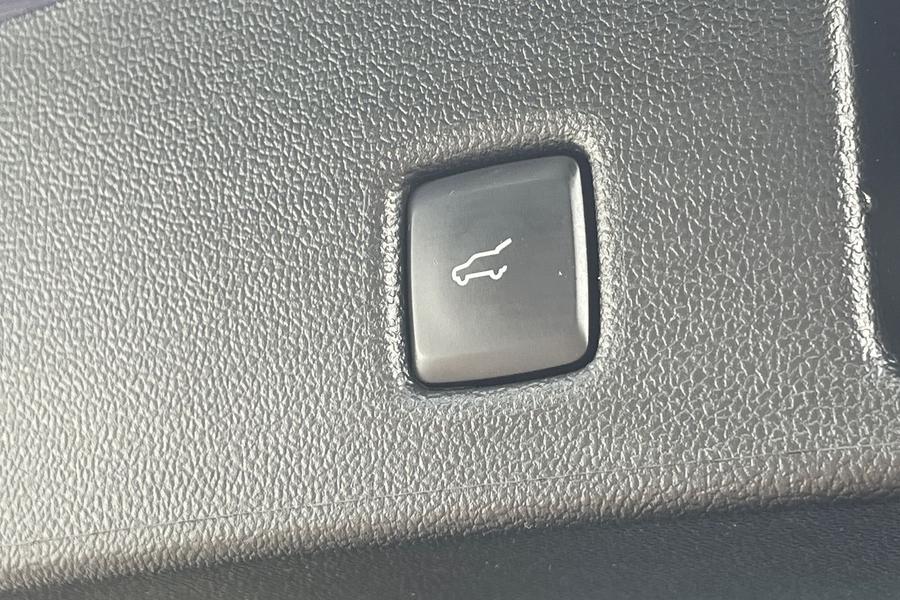 Ford KUGA Photo autoimg-b745950c1ae0d806c53ed857ffb6c378c9448d51.jpg