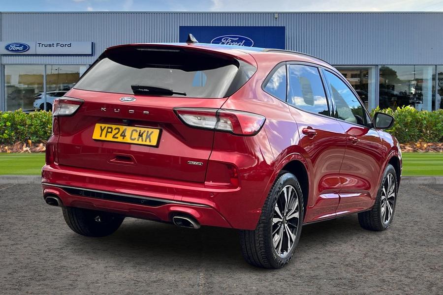 Ford Kuga Photo autoimg-b746c3aab79daa265471c1837e8be917c30596ba.jpg