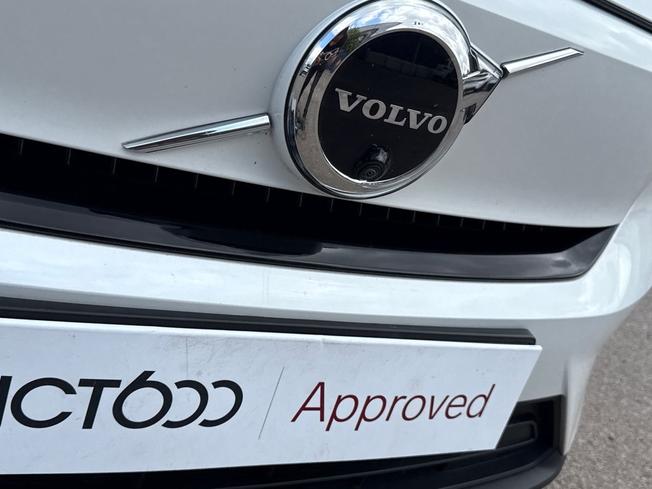 VOLVO Xc40 Photo 34