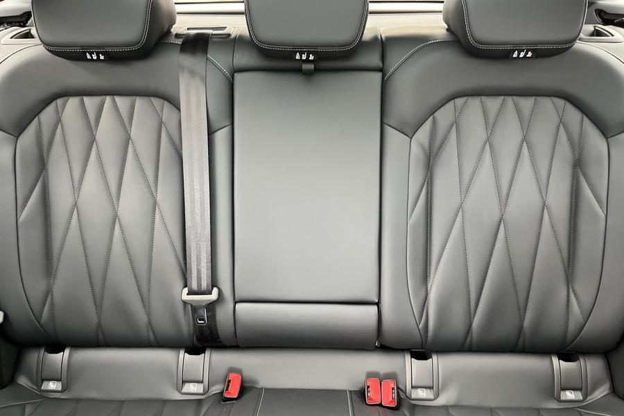 Ford Explorer Photo autoimg-b74978af477e24814333f33b58326b2956664813.jpg