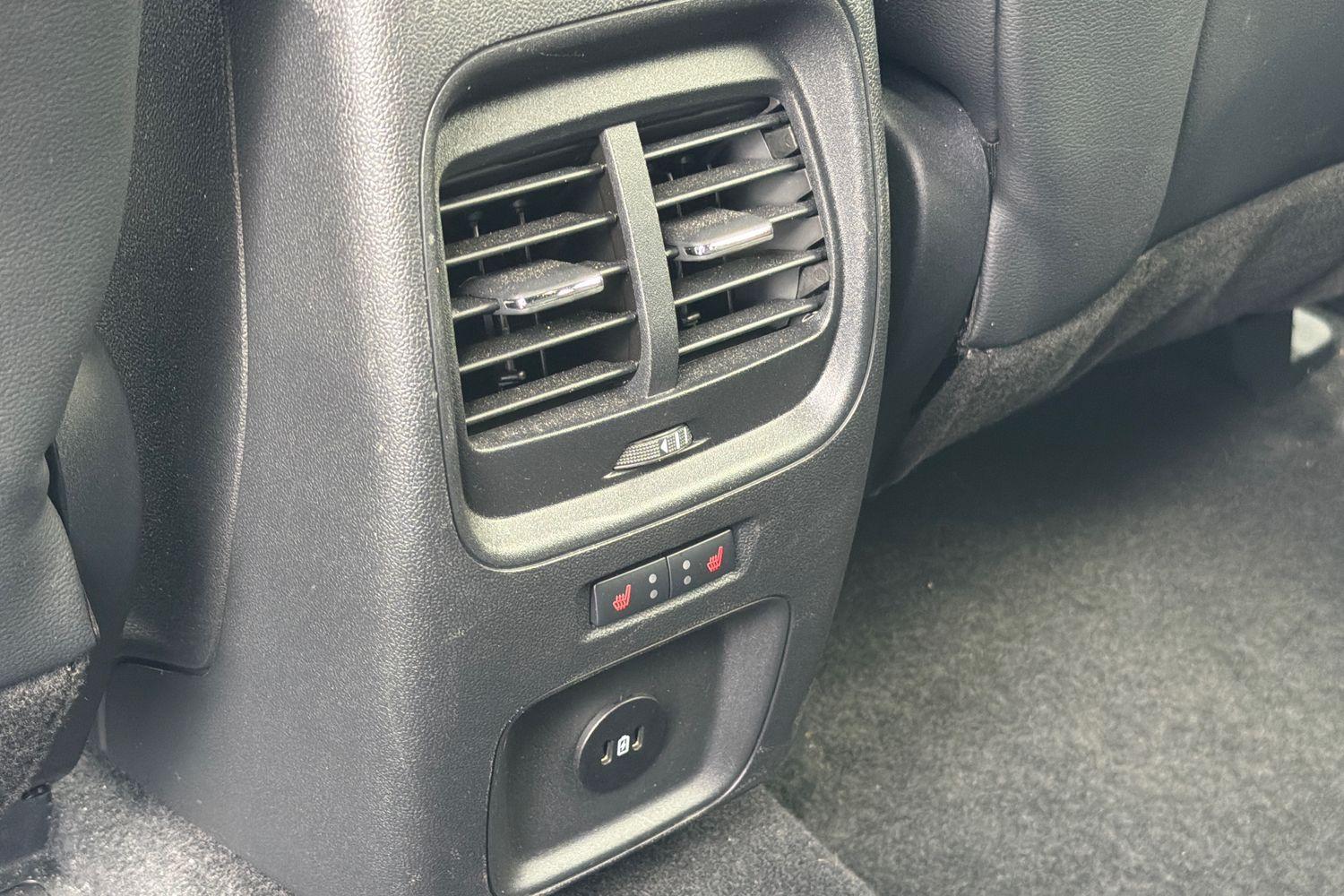 Ford Kuga Photo 29