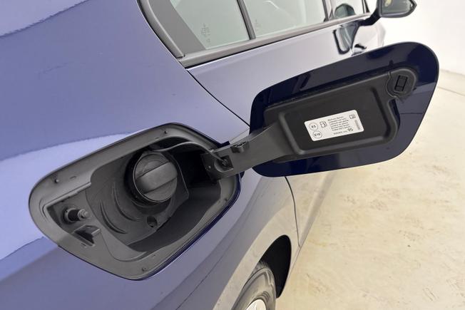VOLKSWAGEN Golf Photo 22