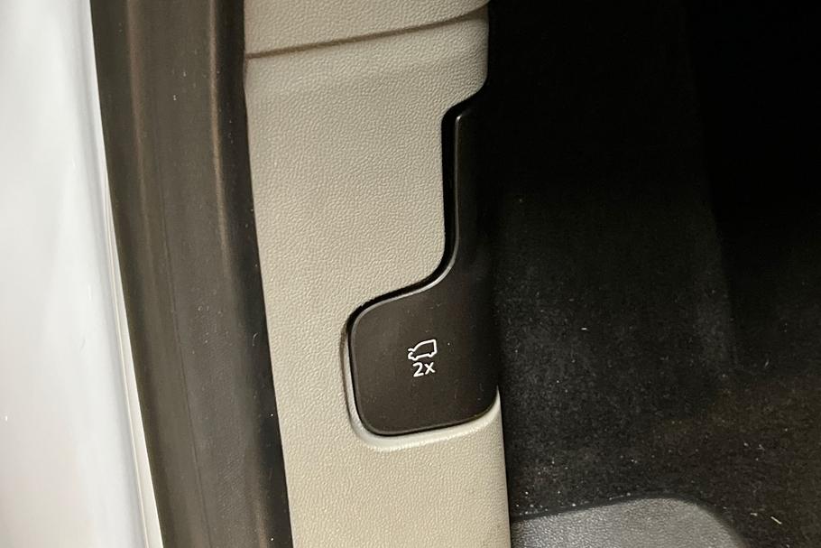 Used Ford TRANSIT CUSTOM WV25RMO 38